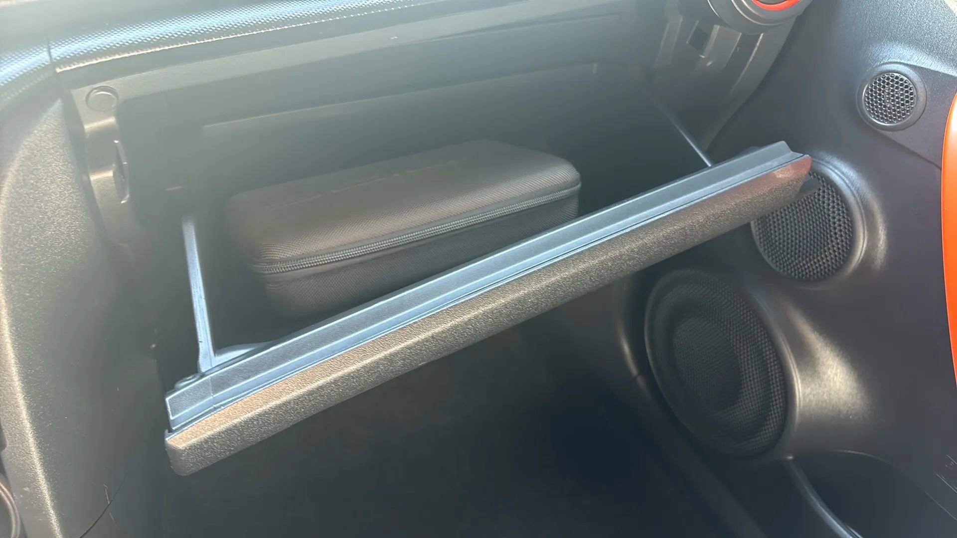 Used 2015 Scion tC image 10