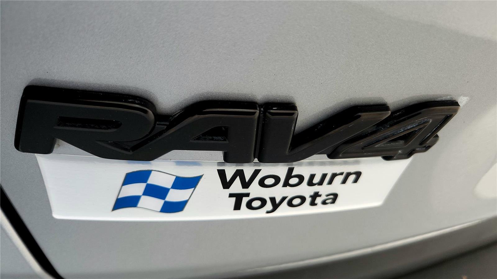 Certified 2022 Toyota RAV4 LE image 25