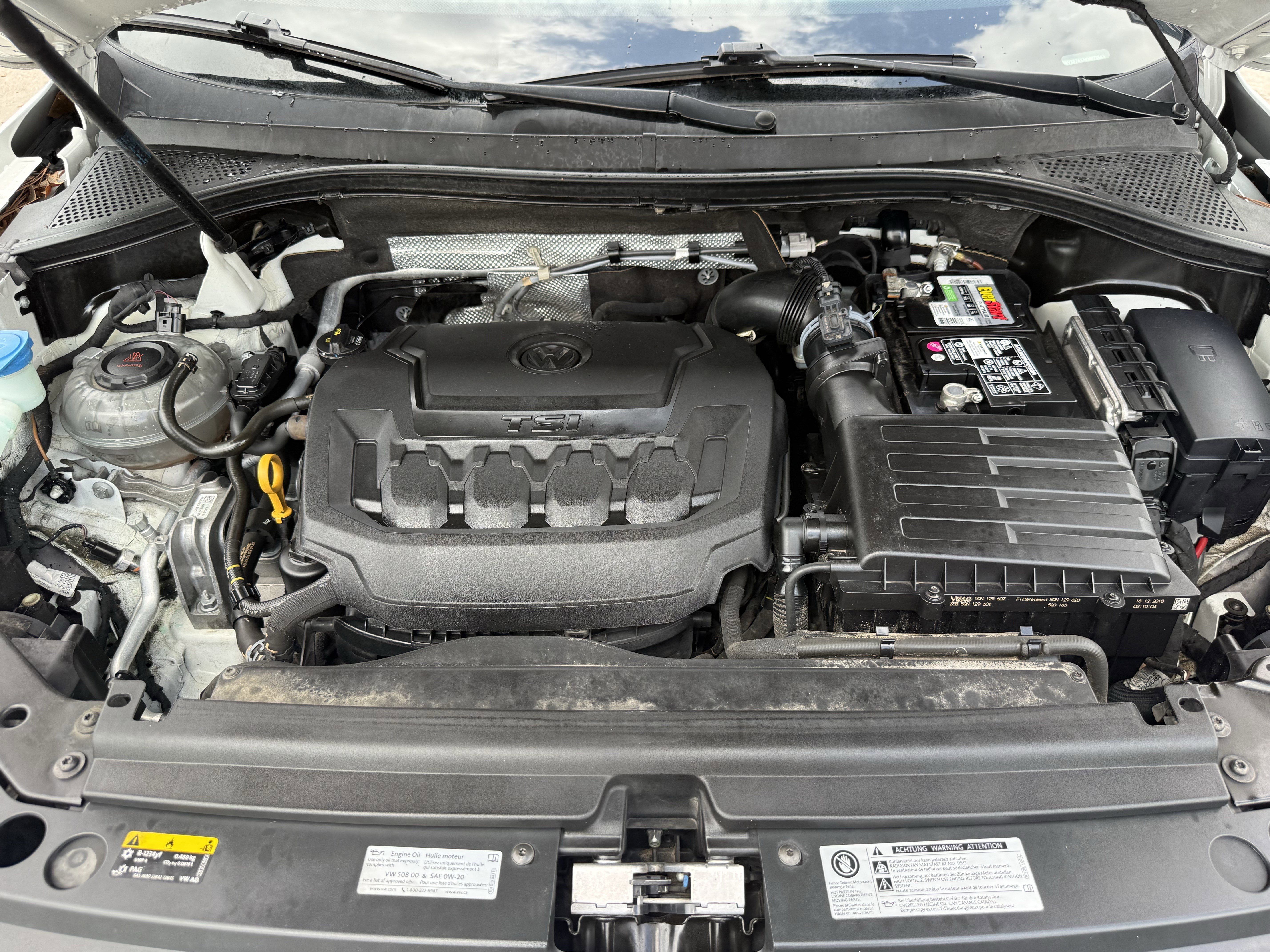 Used 2019 Volkswagen Tiguan SE image 32