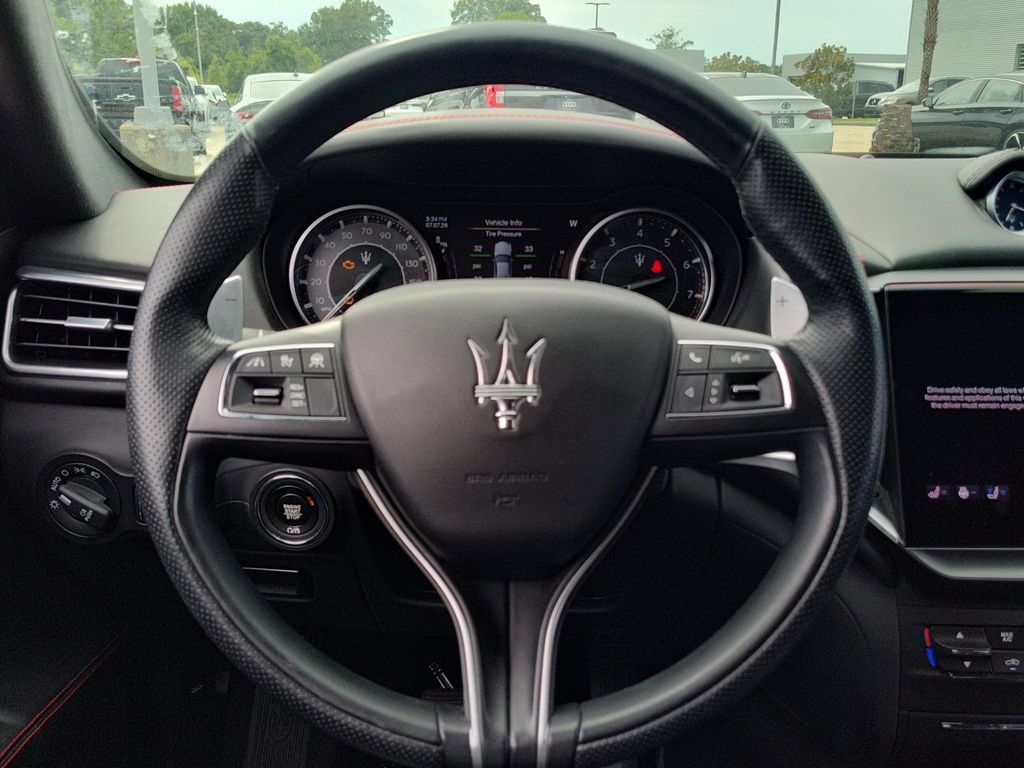 Used 2023 Maserati Ghibli Modena RWD image 26