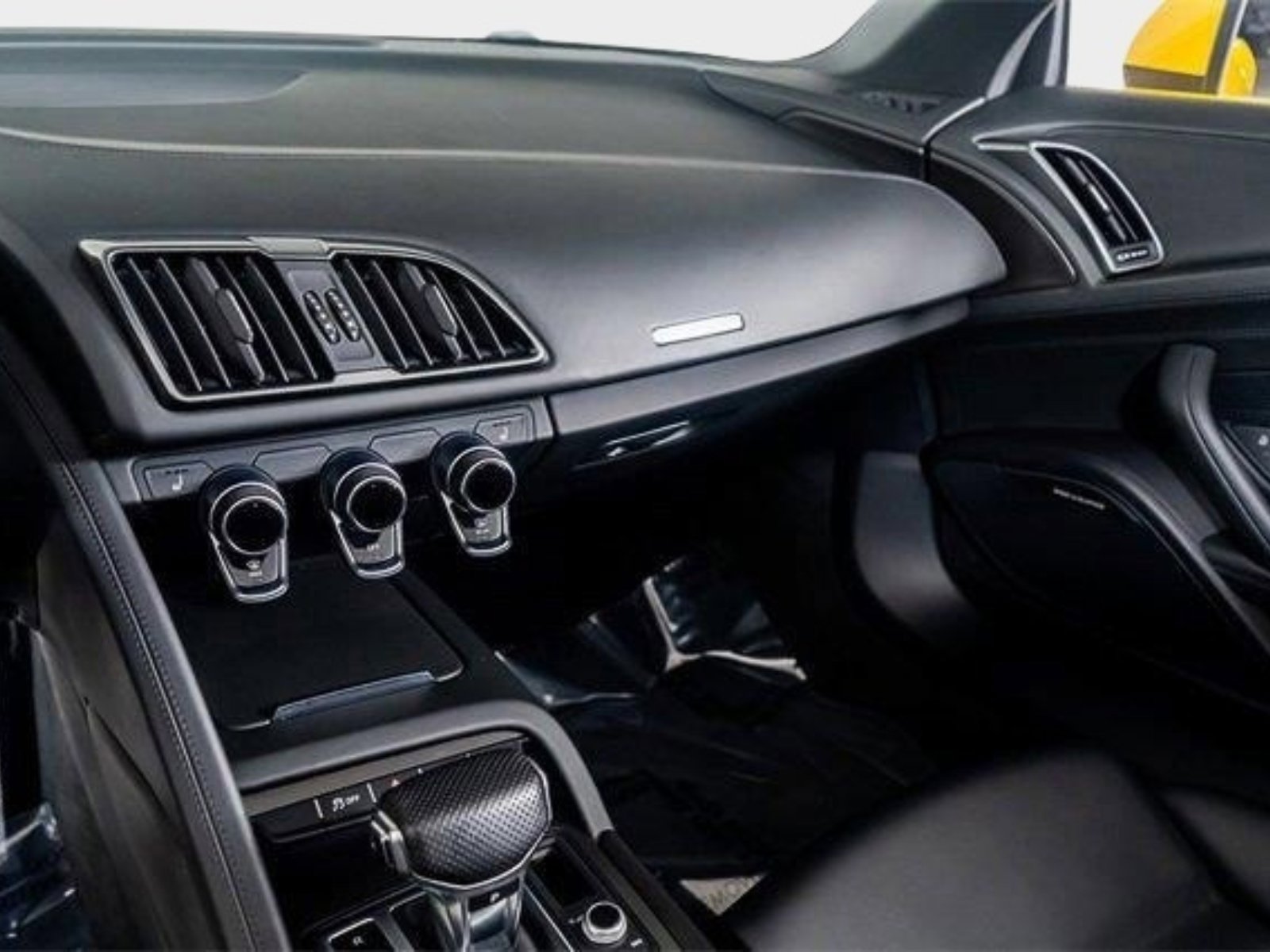 Used 2023 Audi R8 V10 performance image 31