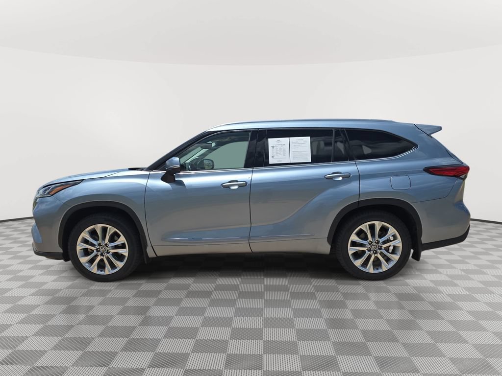 Used 2020 Toyota Highlander Limited w/ Protection Package #3 AWD/4WD image 4