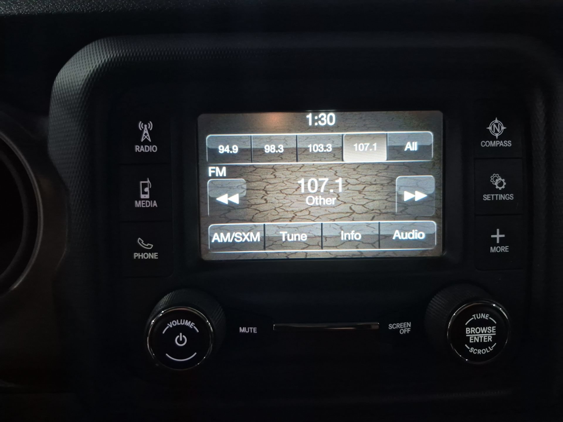 Used 2018 Jeep Wrangler Unlimited Sport AWD/4WD image 14
