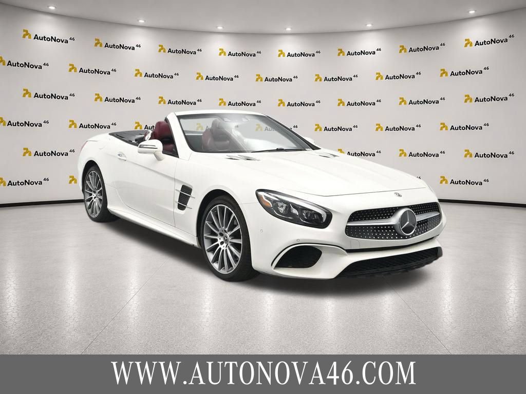 Used 2018 Mercedes-Benz SL 550 image 11