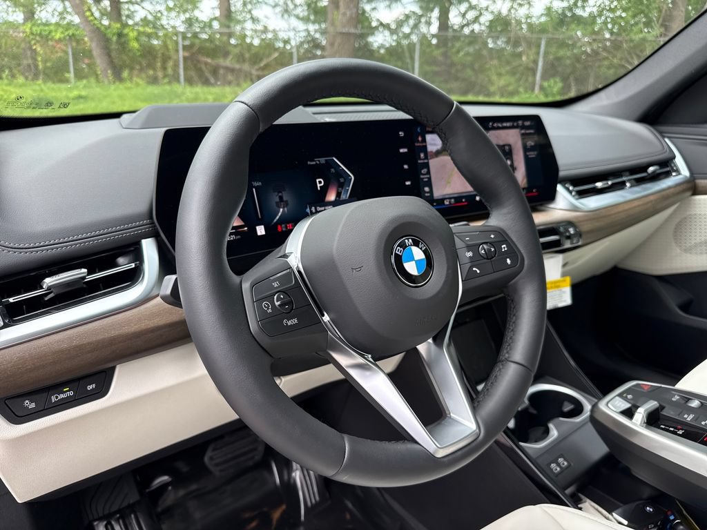 New 2026 BMW X1 xDrive28i w/ Technology Package AWD/4WD image 13