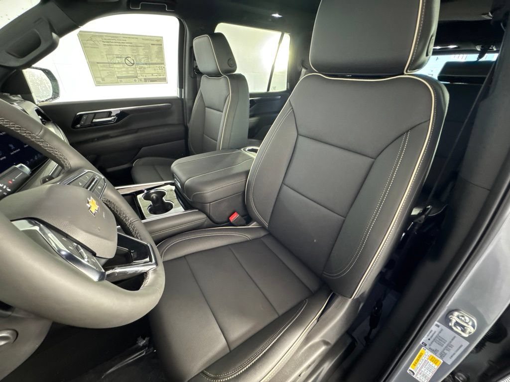 New 2026 Chevrolet Tahoe Premier w/ Sun And Tow Package AWD/4WD image 23