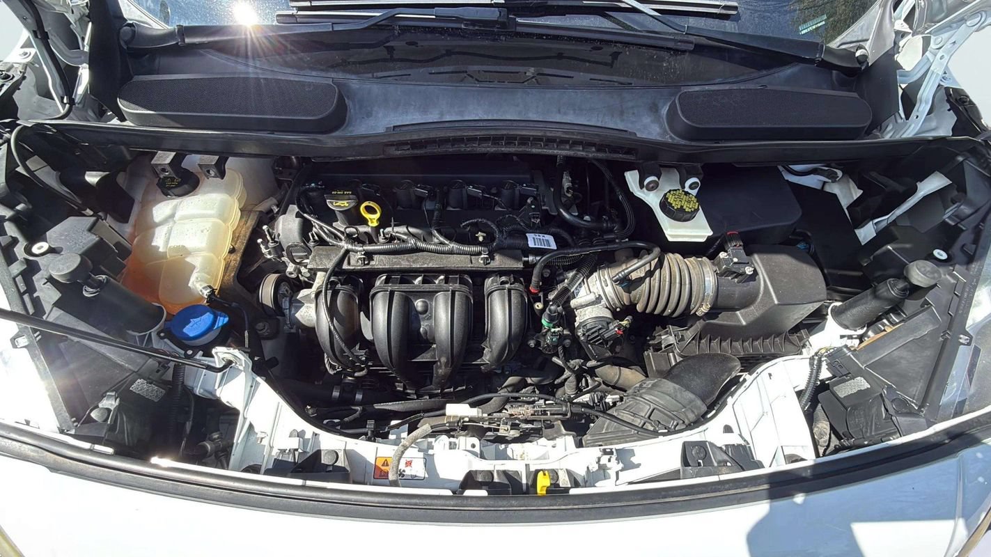 Used 2015 Ford Transit Connect XL FWD image 19