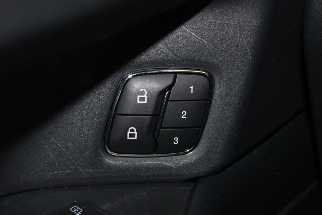 Used 2024 Ford Expedition Max XLT image 45