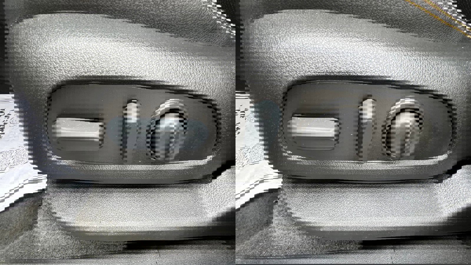 Used 2022 GMC Terrain AT4 w/ Infotainment Package II AWD/4WD image 19