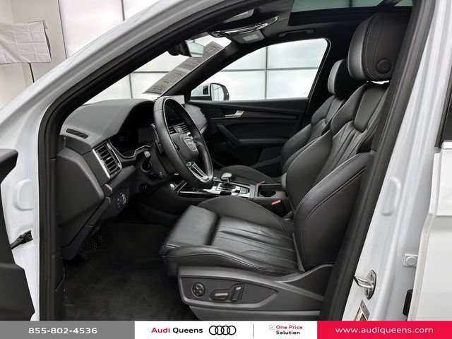 Used 2023 Audi Q5 2.0T Premium Plus w/ Premium Plus Package AWD/4WD image 12