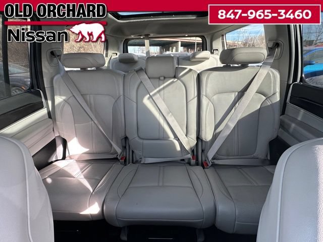Used 2023 Jeep Wagoneer 4WD w/ Premium Group I image 14