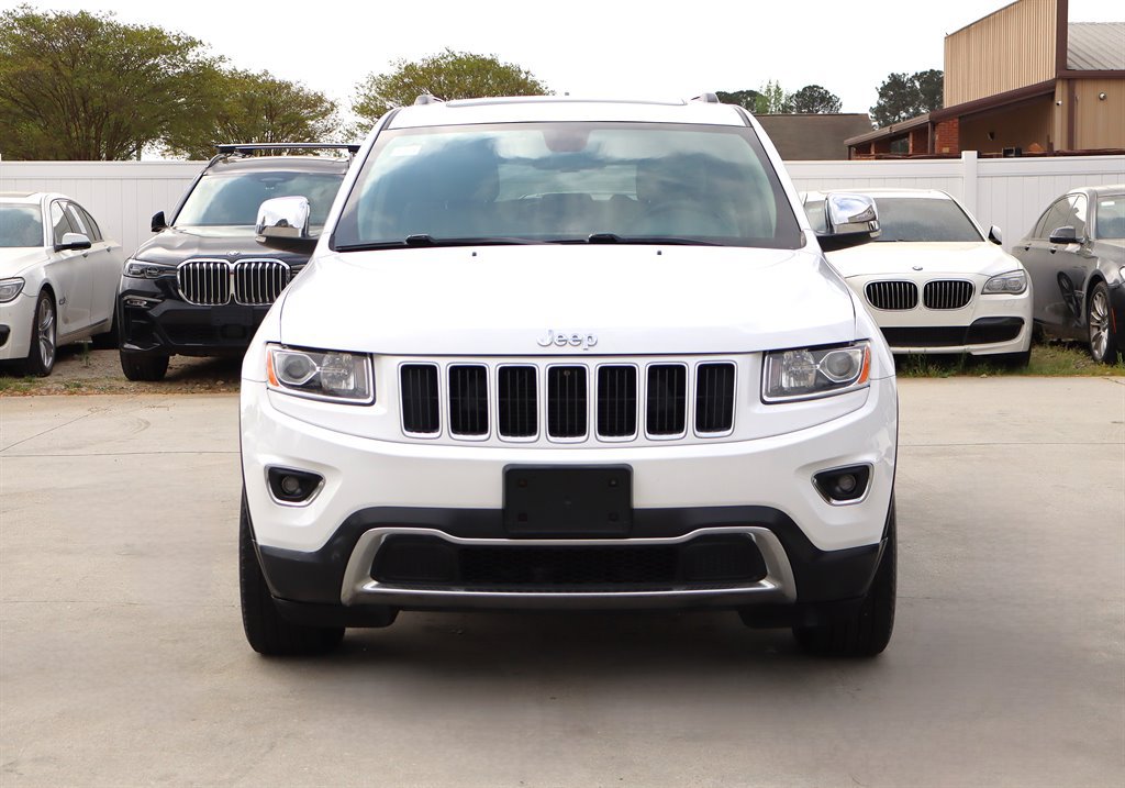Used 2014 Jeep Grand Cherokee Limited w/ Trailer Tow Group IV AWD/4WD image 2