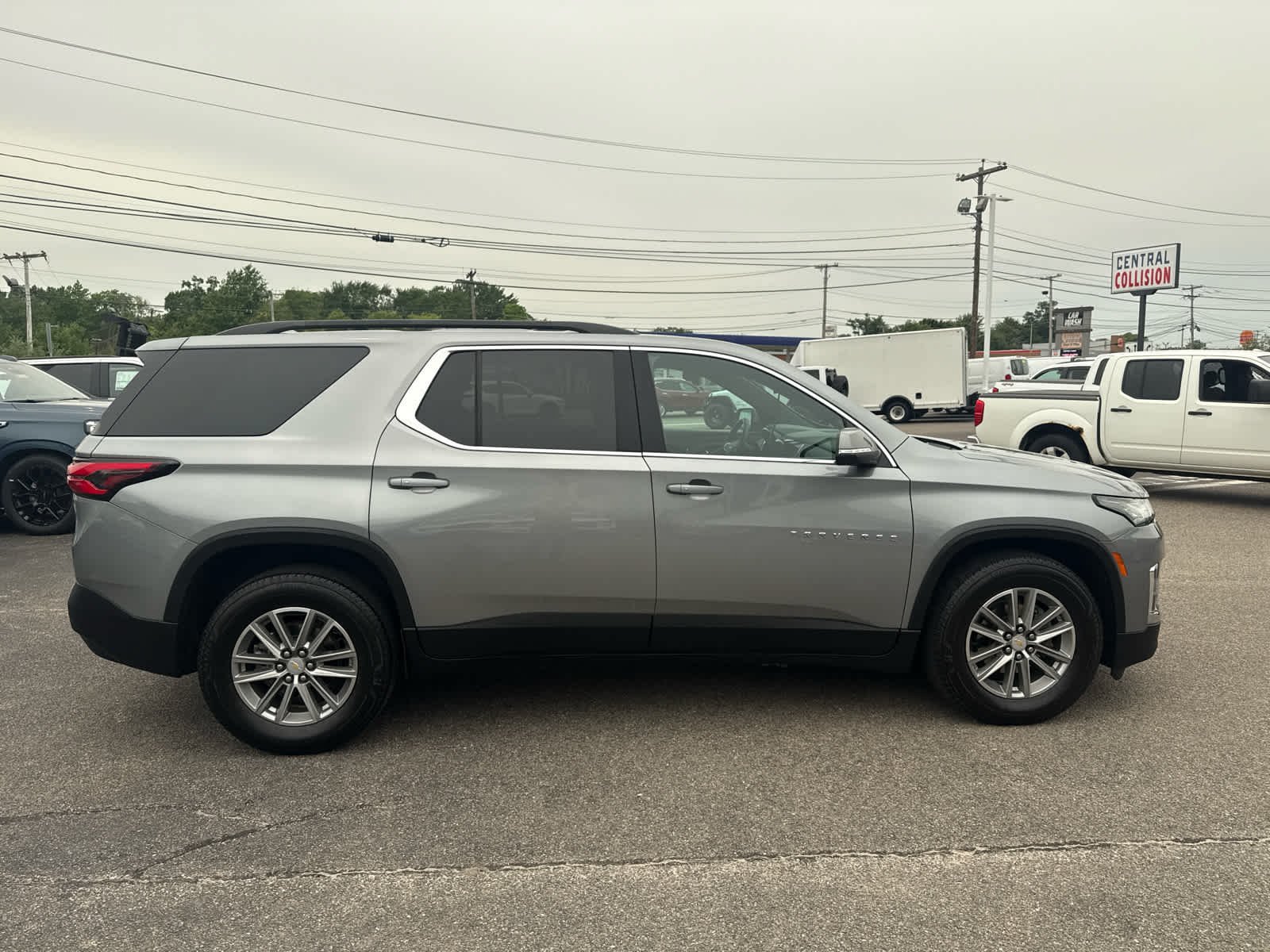 Certified 2023 Chevrolet Traverse LT AWD/4WD image 6