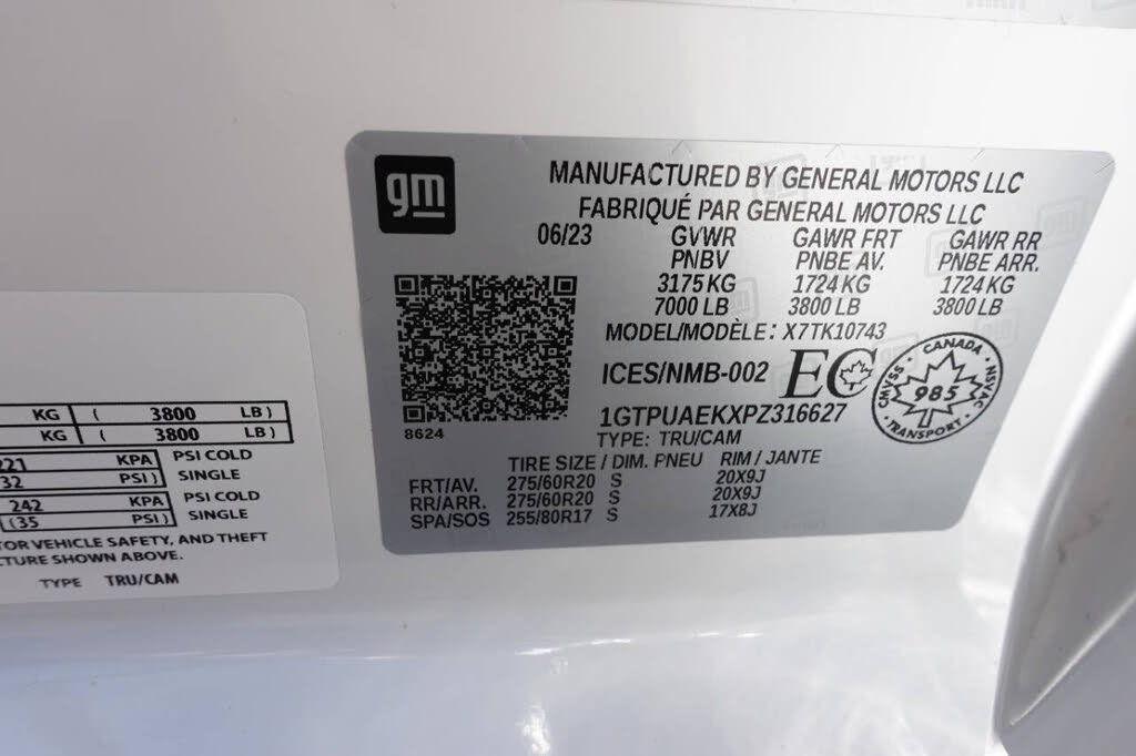 Used 2023 GMC Sierra 1500 Pro w/ Graphite Edition AWD/4WD image 19