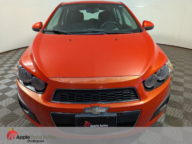 Used 2012 Chevrolet Sonic LT FWD image 2