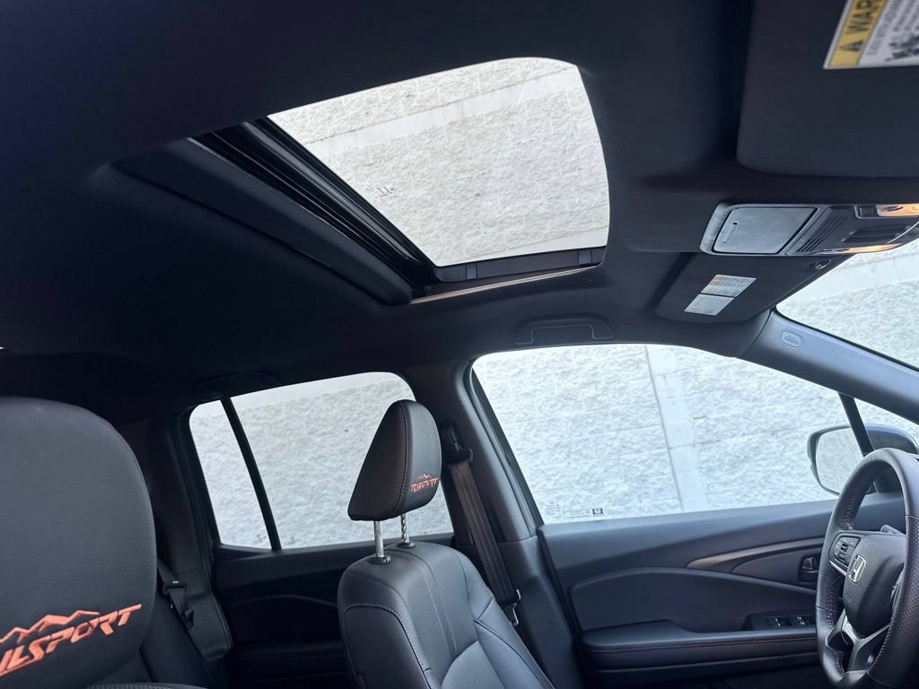 Certified 2025 Honda Ridgeline TrailSport image 19