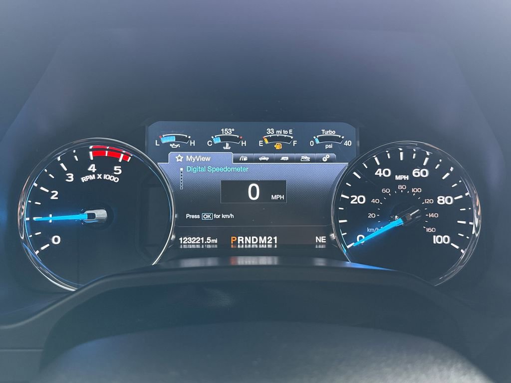 Used 2017 Ford F250 Lariat w/ Lariat Ultimate Package AWD/4WD image 18