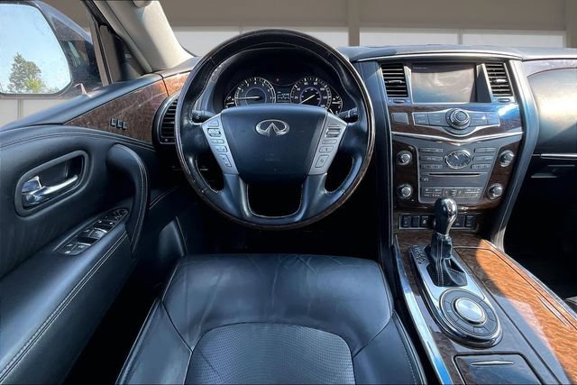 Used 2017 INFINITI QX80 2WD w/ Driver Assistance Package image 5