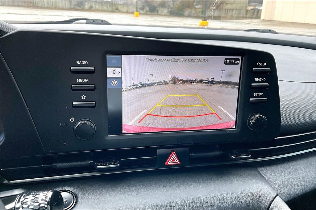 Used 2025 Hyundai Elantra Sport image 21