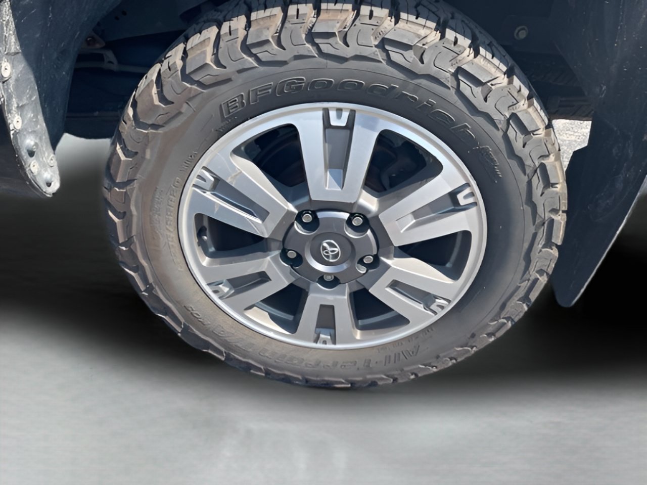 Used 2018 Toyota Tundra 1794 Edition AWD/4WD image 12