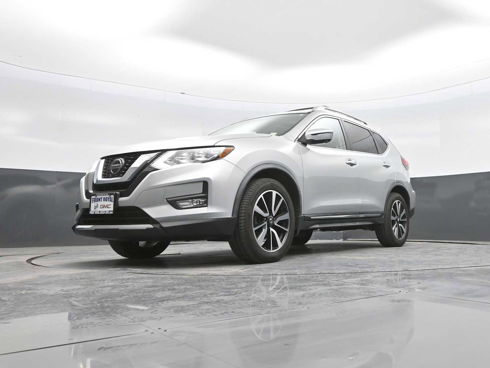 Used 2018 Nissan Rogue SL w/ Premium Package image 39