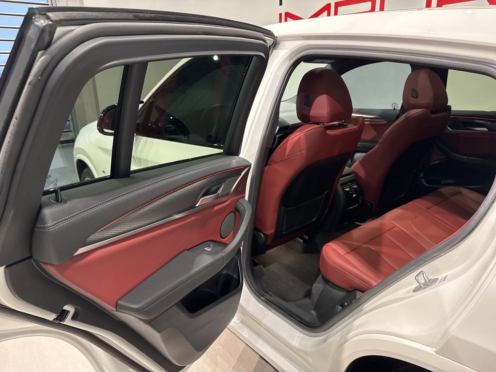 Used 2024 BMW X4 M40i w/ Premium Enhanced Package image 34