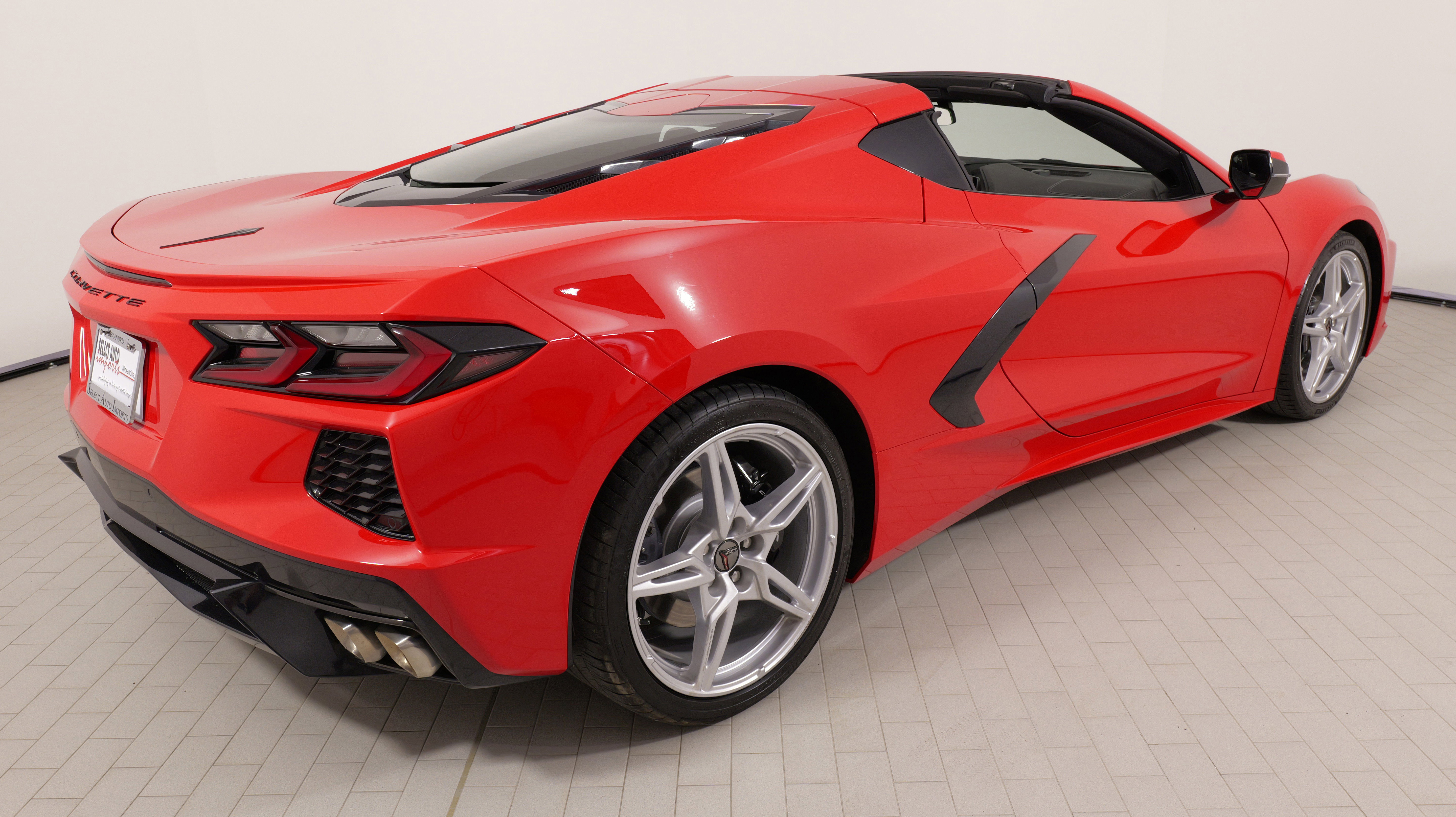Used 2022 Chevrolet Corvette Stingray Coupe w/ 1LT image 10