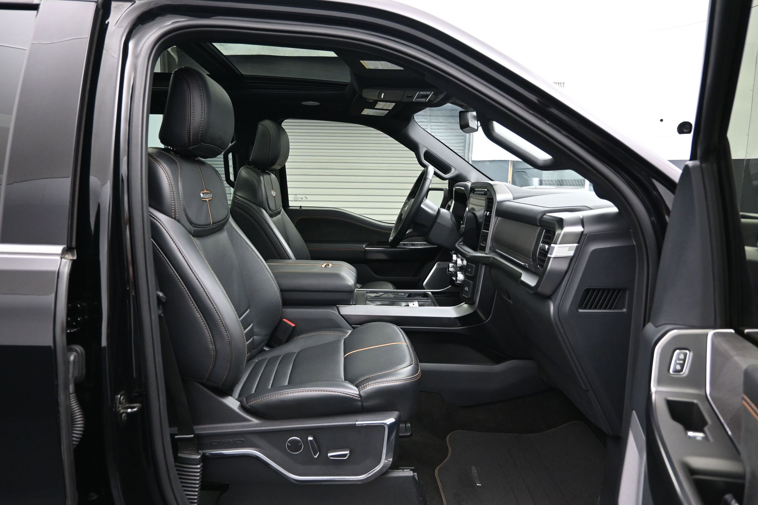 Used 2022 Ford F150 Platinum w/ Equipment Group 701A High AWD/4WD image 13