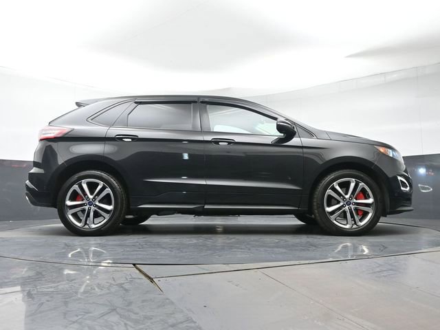 Used 2015 Ford Edge Sport w/ Equipment Group 401A AWD/4WD image 32