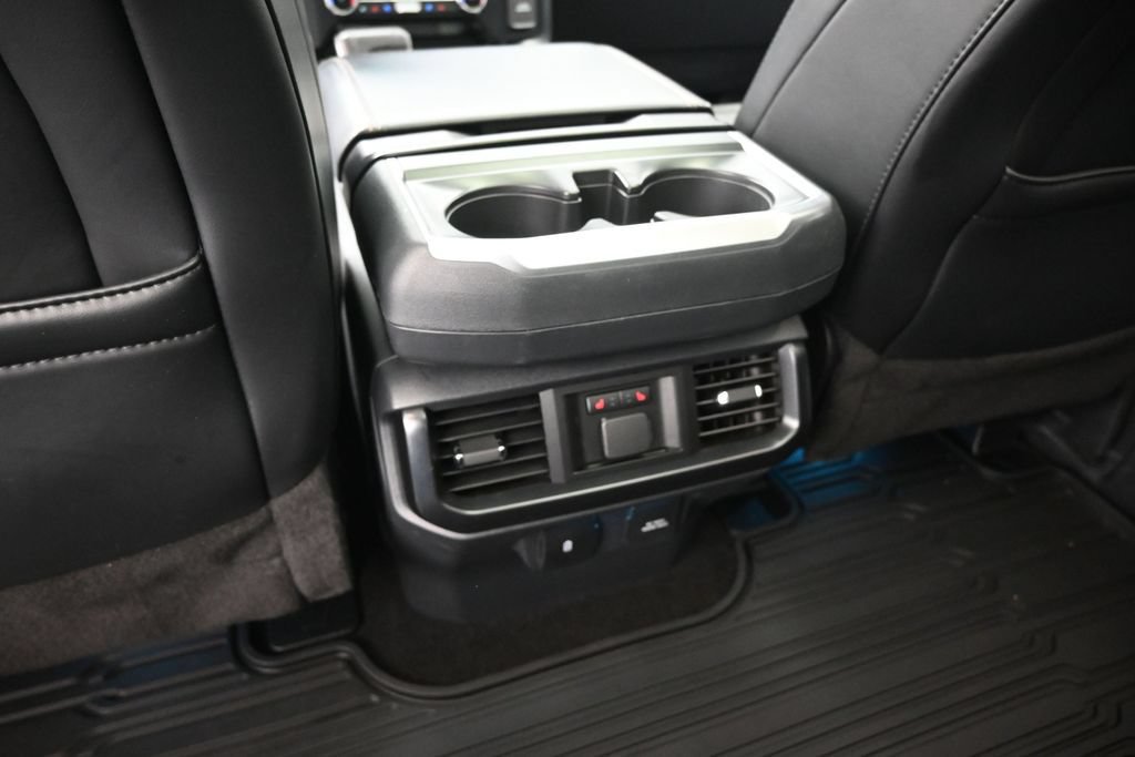Used 2022 Ford F150 Raptor w/ Equipment Group 801A High AWD/4WD image 22