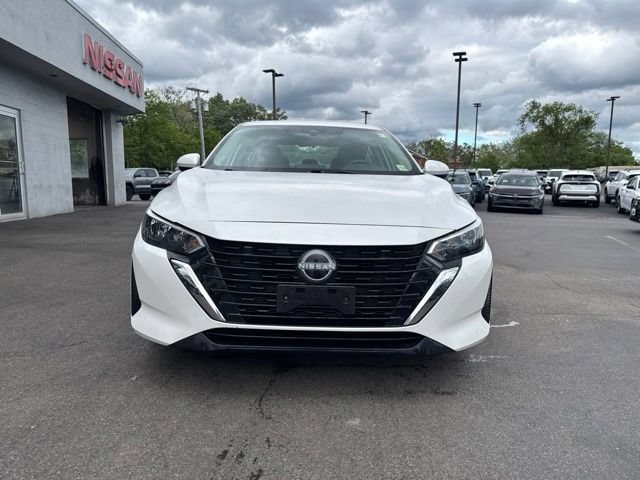 Used 2025 Nissan Sentra SV FWD image 7