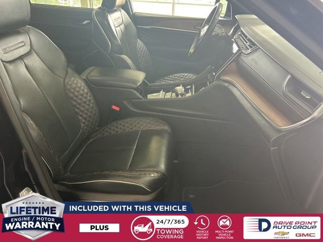 Used 2023 Jeep Grand Cherokee L Summit w/ Luxury Tech Group V image 42