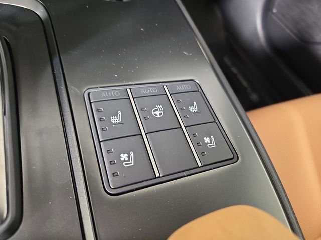 New 2025 Lexus UX 300h AWD image 27