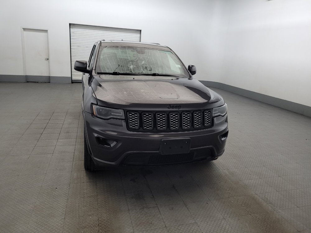 Used 2021 Jeep Grand Cherokee Laredo X AWD/4WD image 14