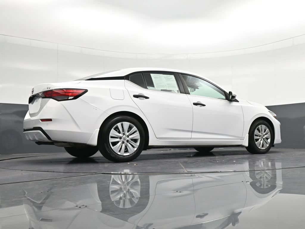 Used 2024 Nissan Sentra S FWD image 27