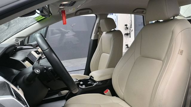 Used 2018 Honda Clarity Touring image 24