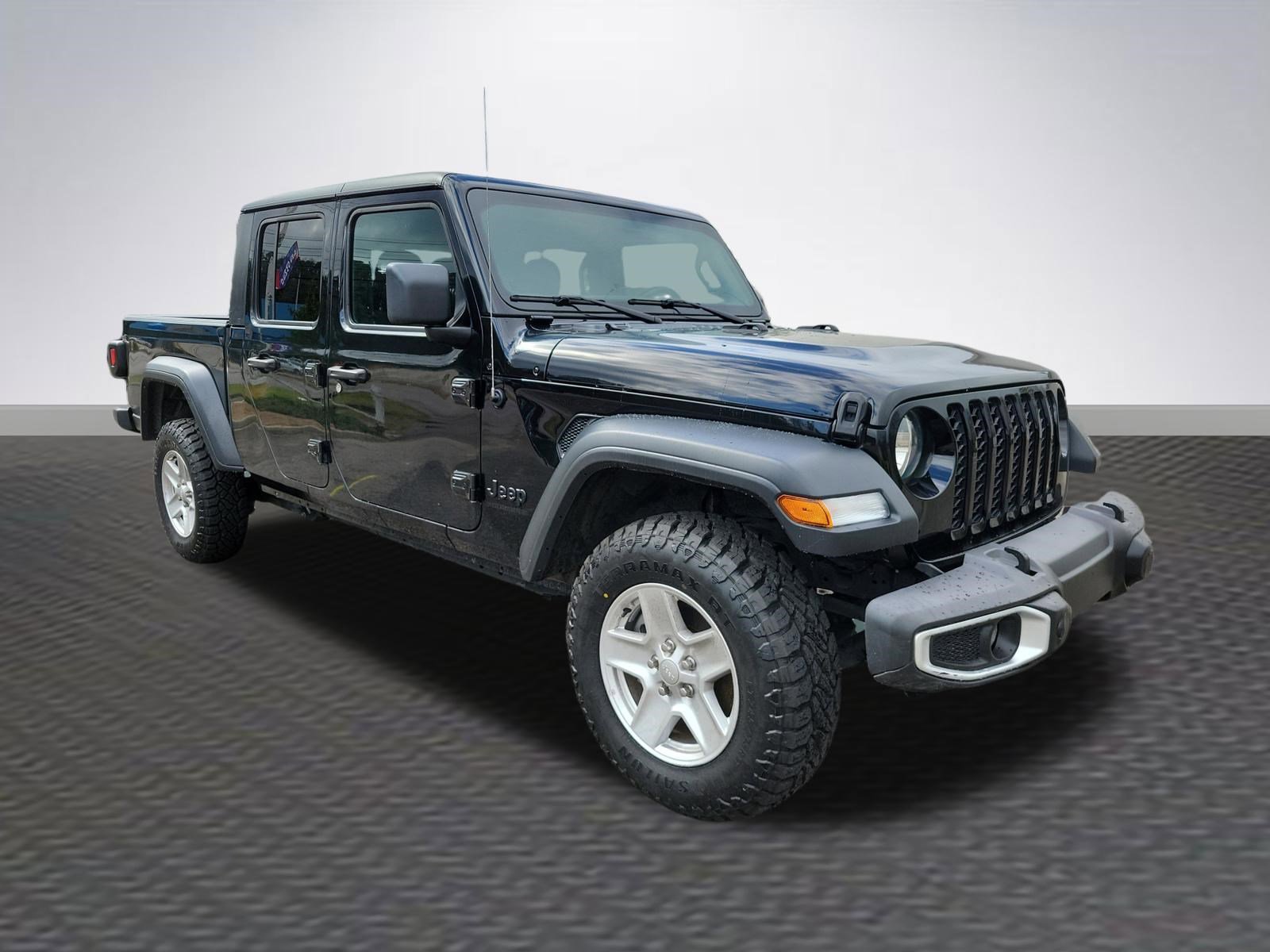 Used 2023 Jeep Gladiator Sport image 1