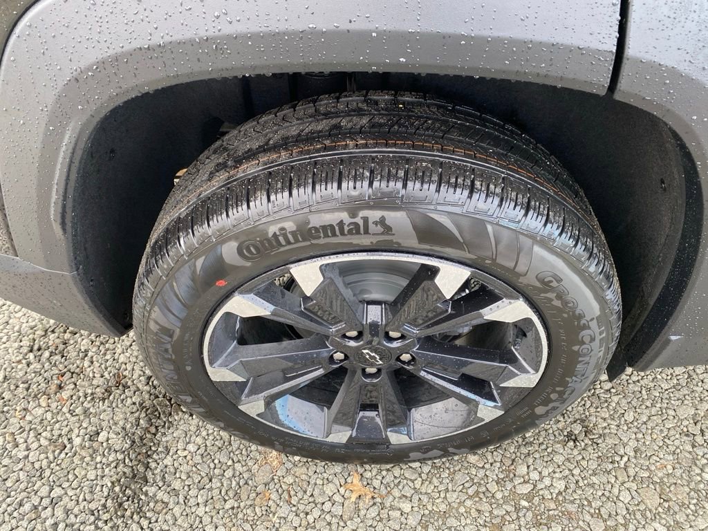 New 2026 Chevrolet Equinox RS w/ Convenience Package III image 24