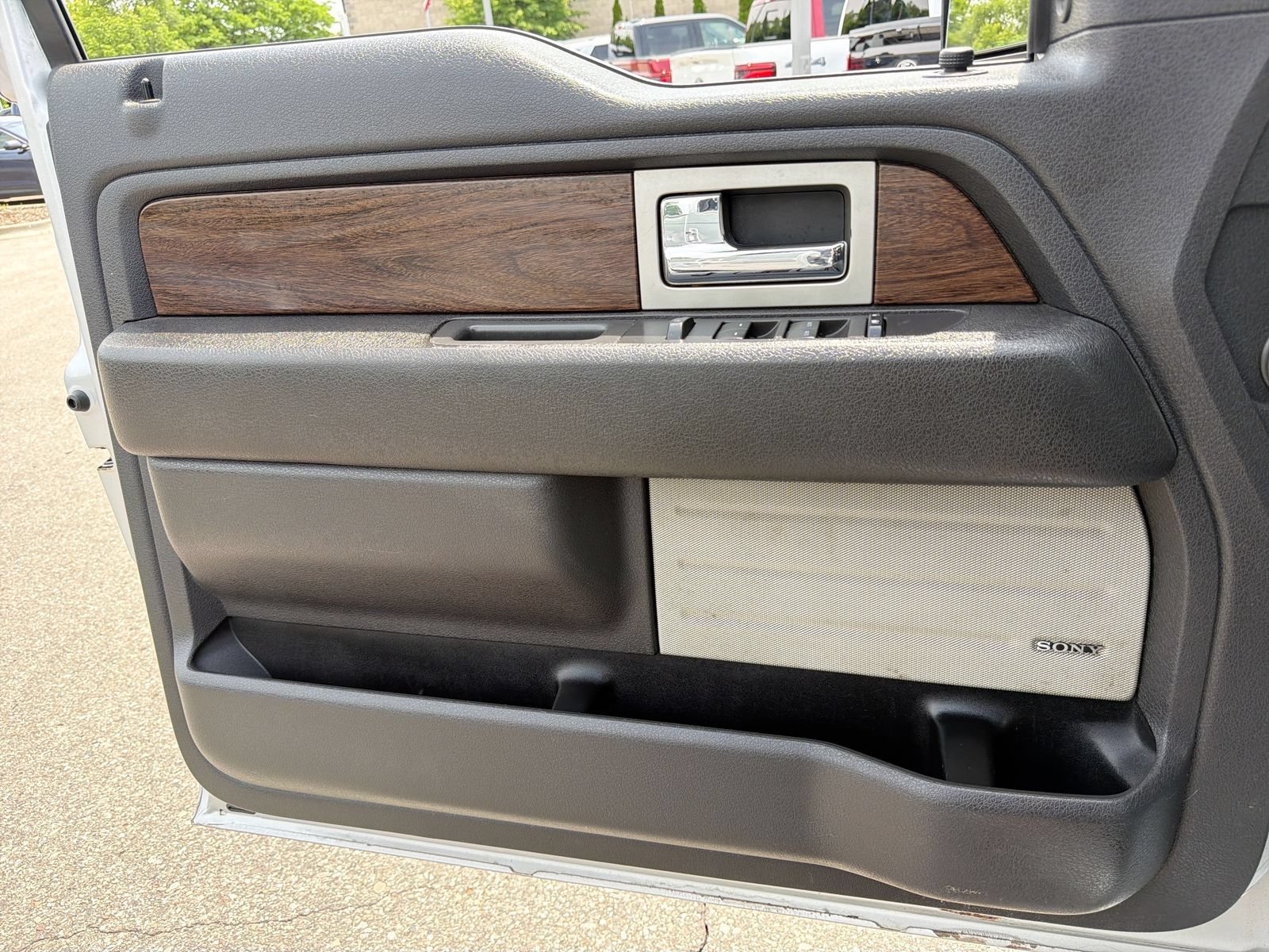 Used 2013 Ford F150 Lariat w/ Luxury Equipment Group AWD/4WD image 35
