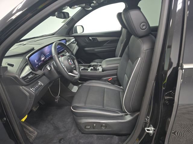 Used 2025 Buick Enclave Preferred image 7