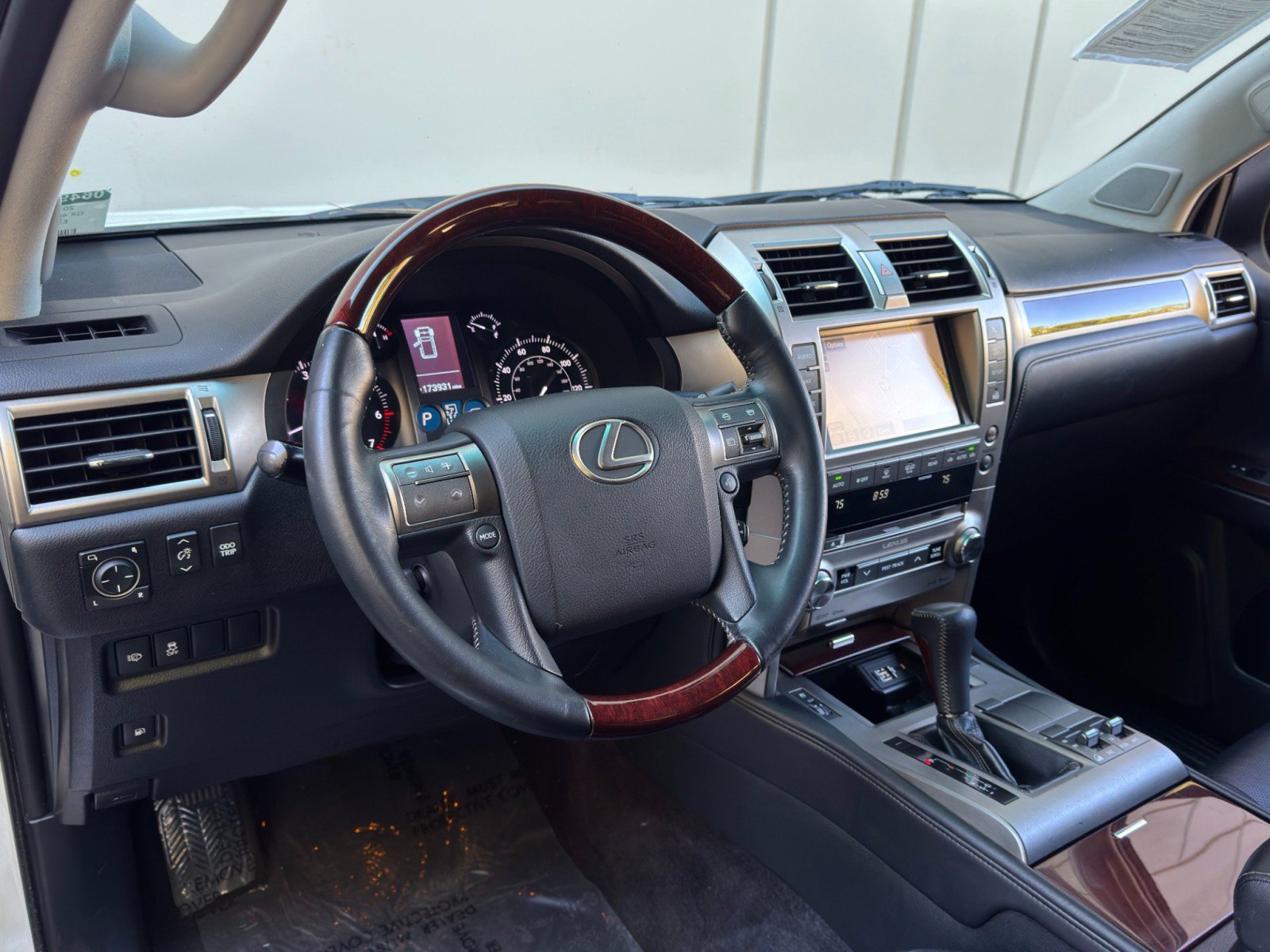 Used 2014 Lexus GX 460 image 13