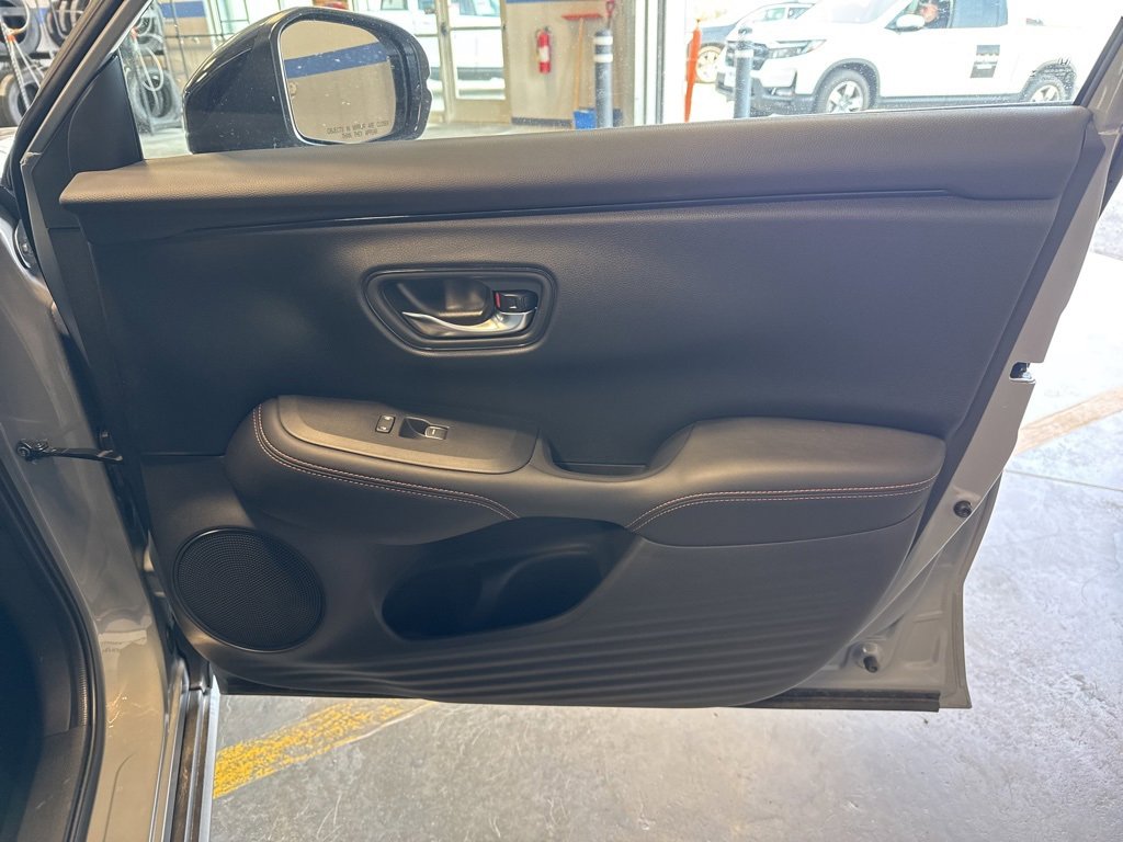 New 2025 Honda HR-V Sport image 27