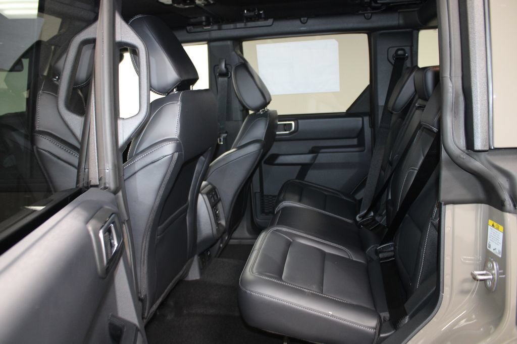 New 2026 Ford Bronco Outer Banks AWD/4WD image 25