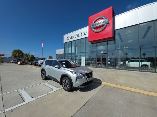 Used 2023 Nissan Rogue SV FWD image 1