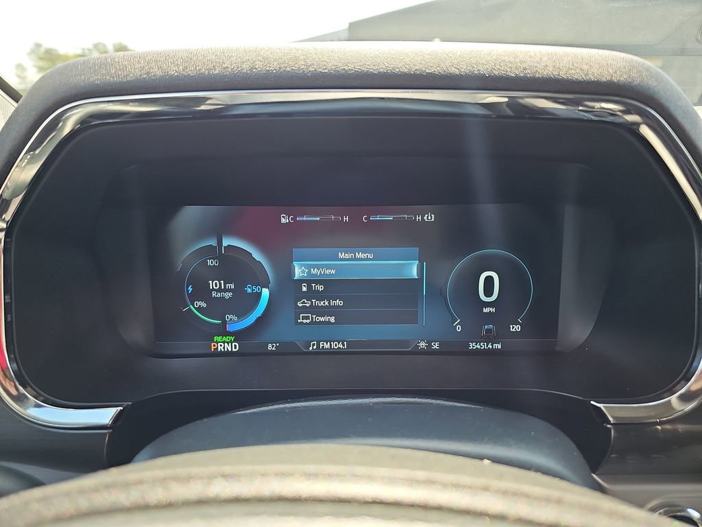 Used 2023 Ford F150 Lightning Pro image 23