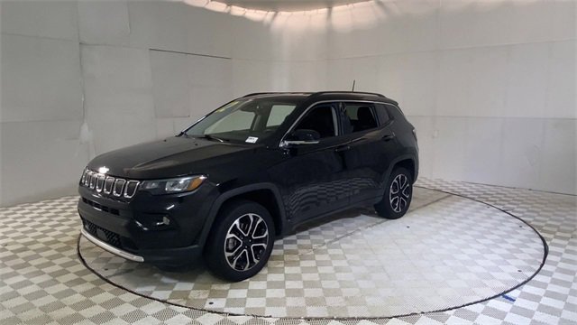 Used 2022 Jeep Compass Limited image 4