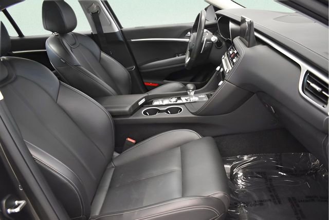 Used 2025 Genesis G70 2.5T AWD/4WD image 19