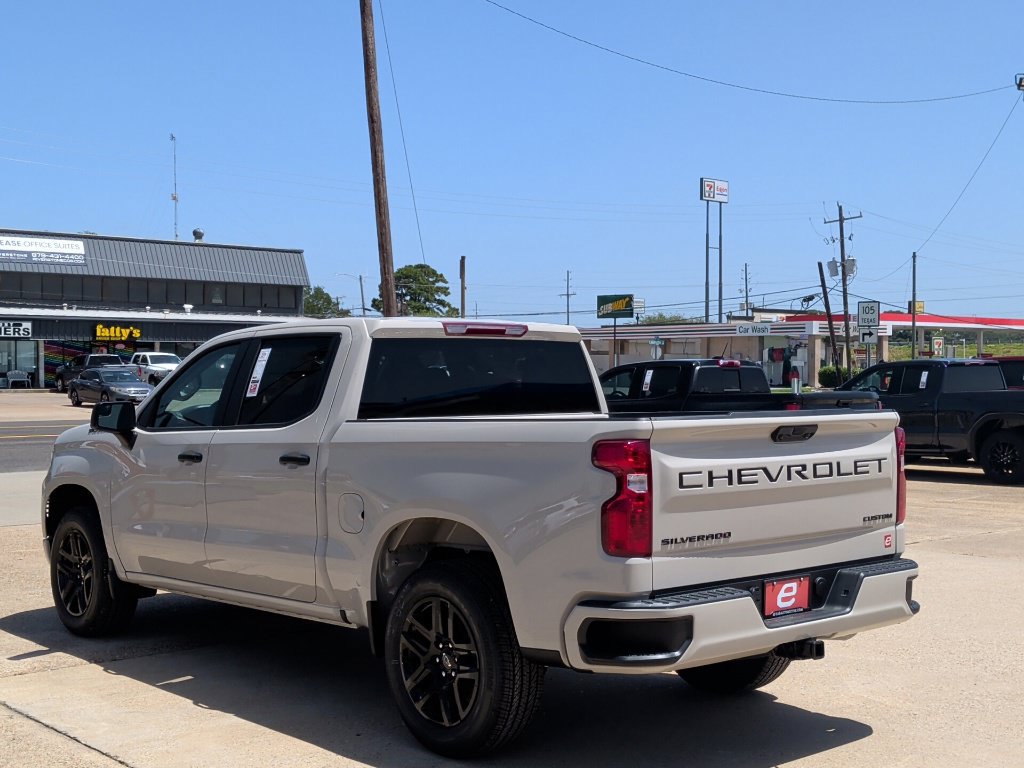 New 2026 Chevrolet Silverado 1500 Custom w/ LPO, Dark Essentials Package RWD image 6