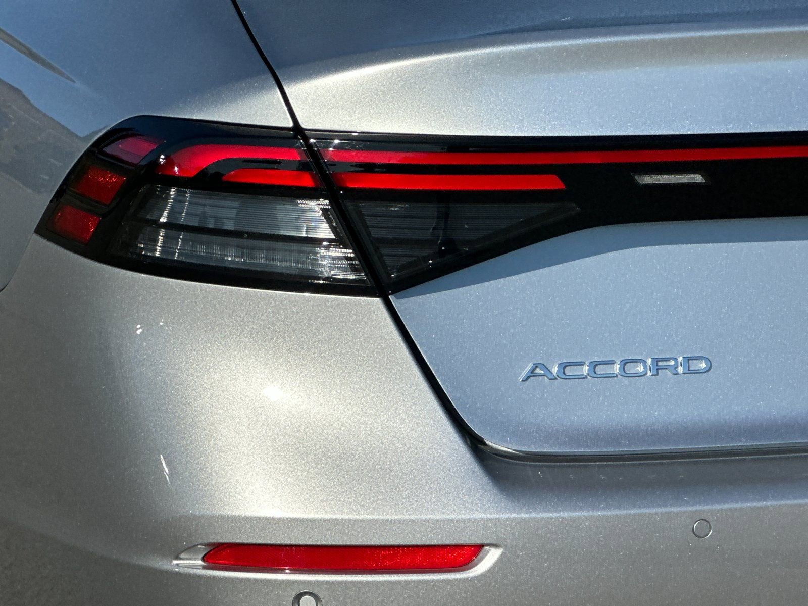 Used 2025 Honda Accord EX-L image 32