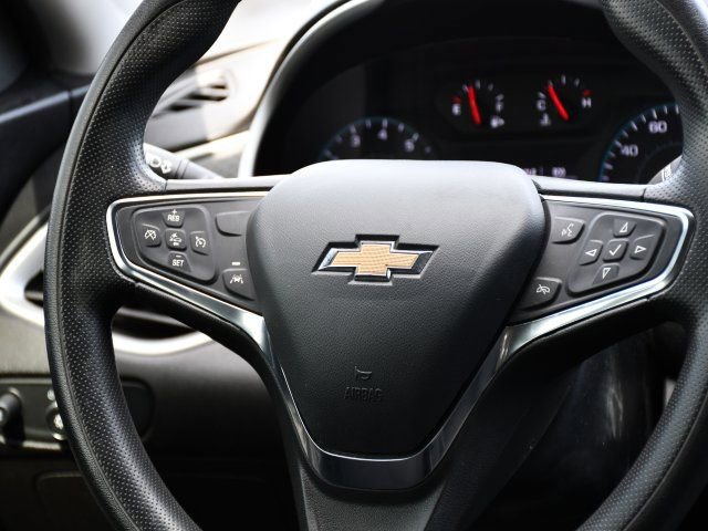 Used 2023 Chevrolet Malibu LT image 17